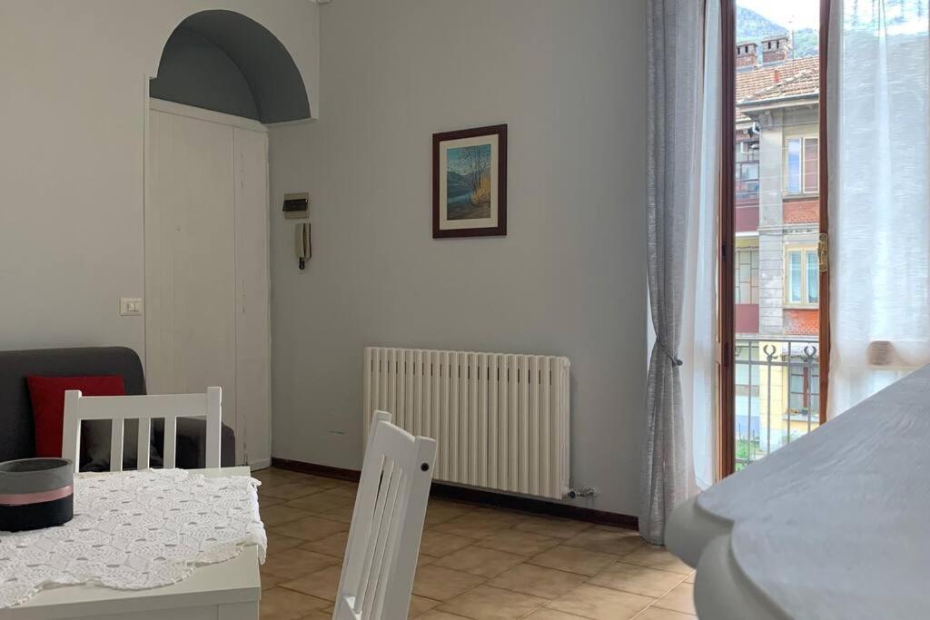 La Casa Del Nonno Apartment โอเมญา ภายนอก รูปภาพ