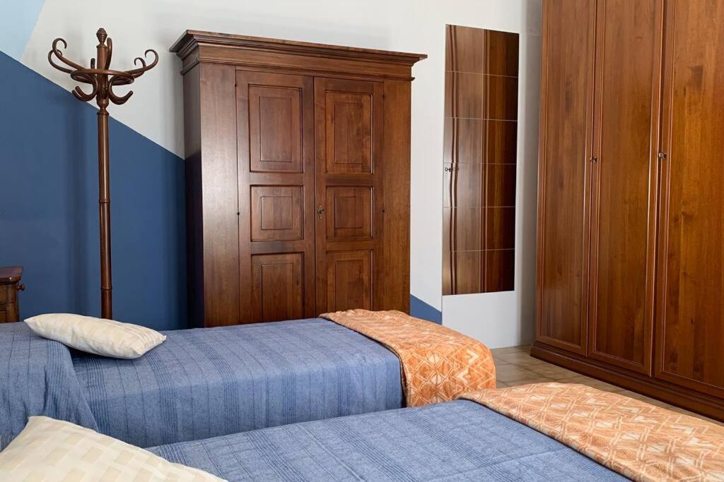 La Casa Del Nonno Apartment โอเมญา ภายนอก รูปภาพ