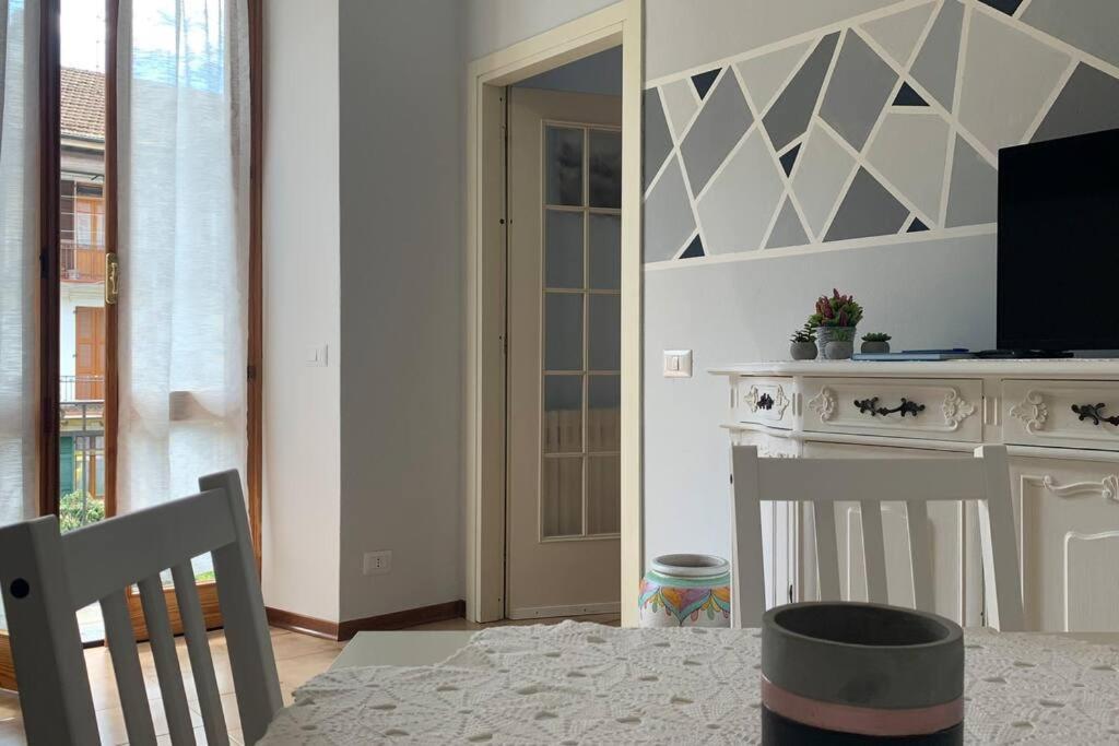 La Casa Del Nonno Apartment โอเมญา ภายนอก รูปภาพ