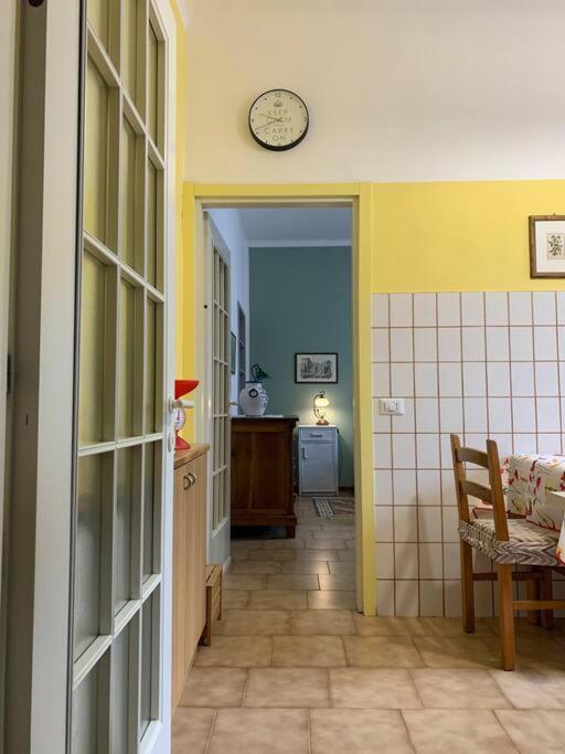 La Casa Del Nonno Apartment โอเมญา ภายนอก รูปภาพ