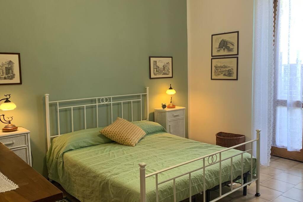 La Casa Del Nonno Apartment โอเมญา ภายนอก รูปภาพ